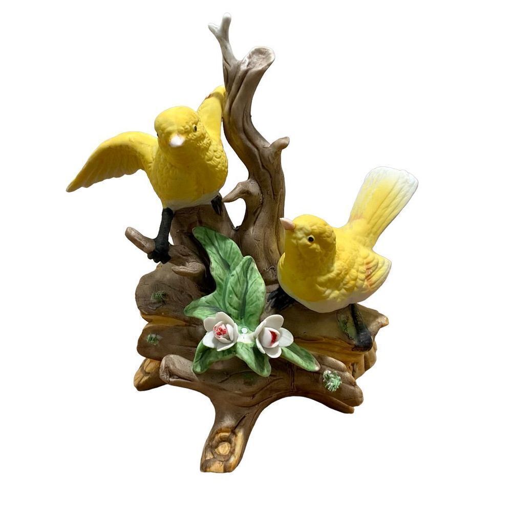Vintage 70’s Royal Crown Yellow Canary Birds Figurine EUC
